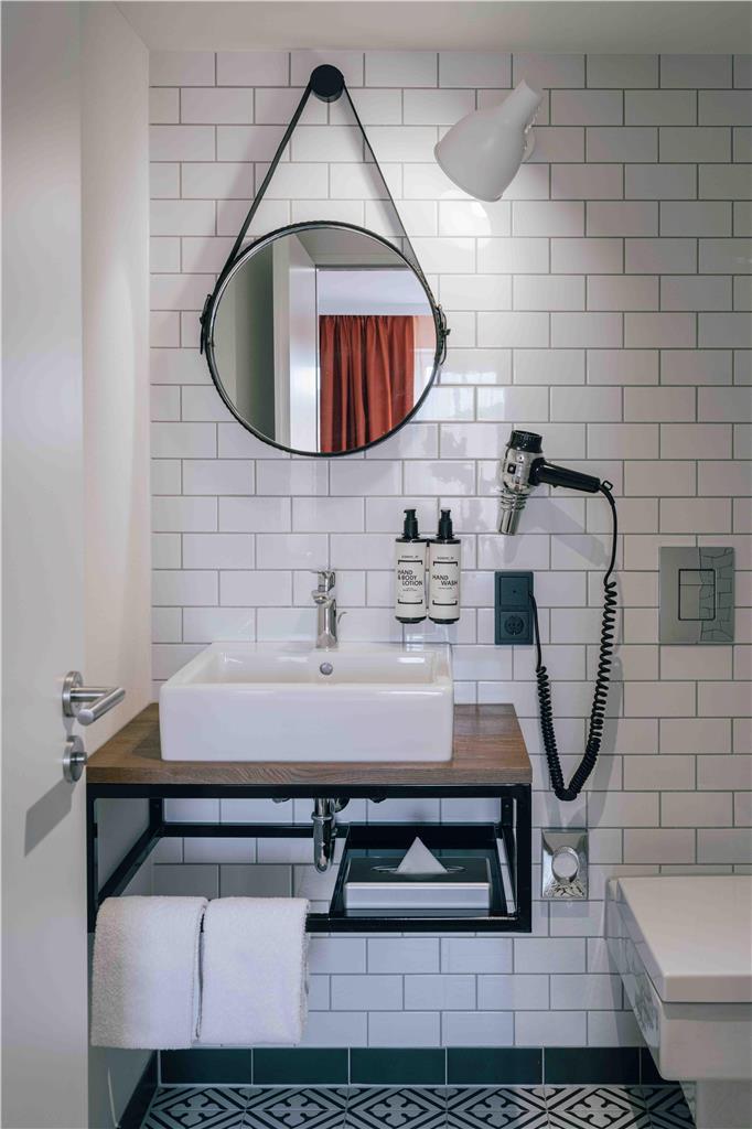 Pentahotel Hotel 4*